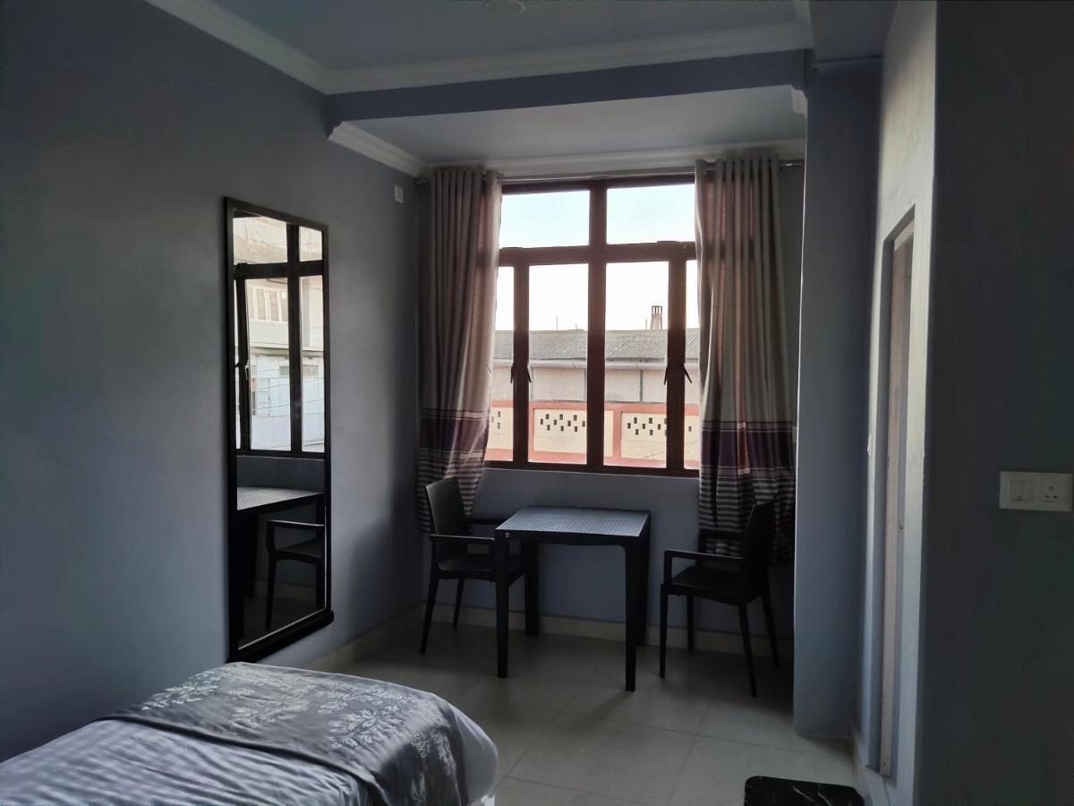 The 1998 Homestay Āīzawl 외부 사진
